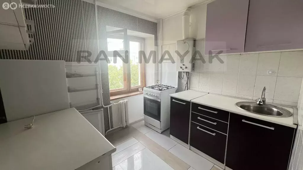 2-комнатная квартира: Майкоп, Краснооктябрьская улица, 30 (41 м) - Фото 1