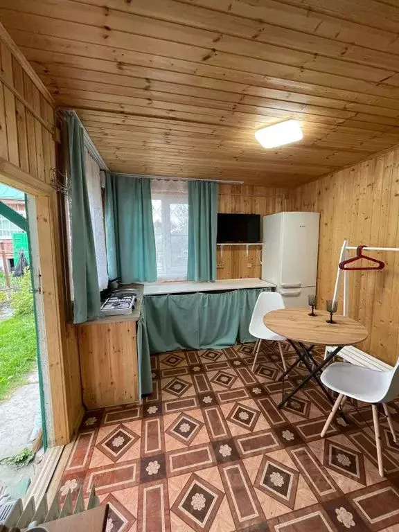 Дом в Калужская область, Таруса ул. Некрасова, 19 (13 м) - Фото 0