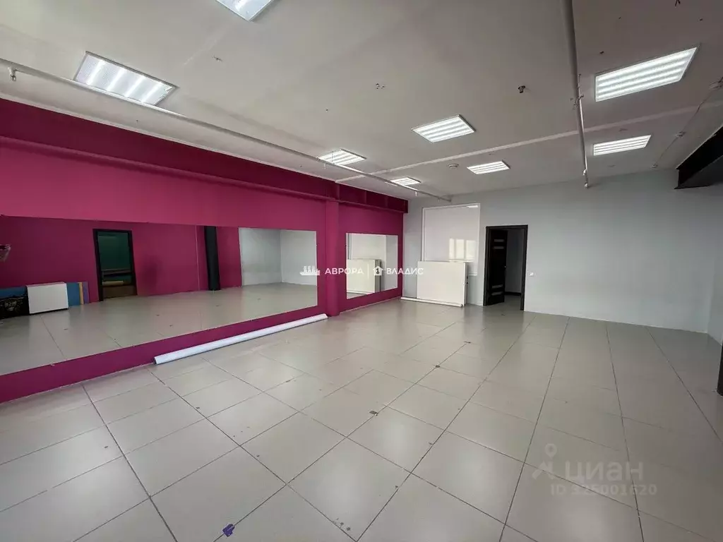 Офис в Челябинская область, Магнитогорск ул. Завенягина, 8А (100 м) - Фото 1