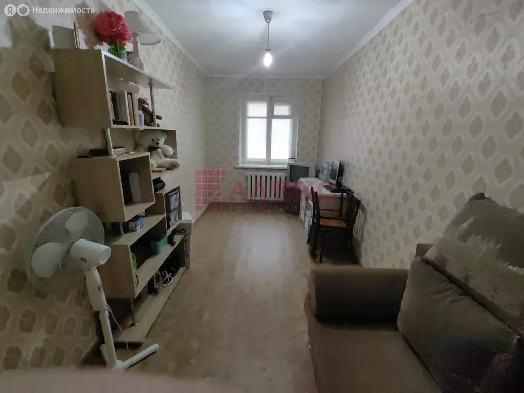 3-комнатная квартира: Ростов-на-Дону, улица Погодина, 4 (53.7 м) - Фото 0