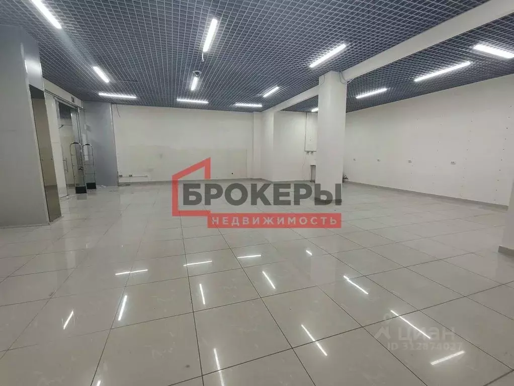 Торговая площадь в Севастополь просп. Генерала Острякова, 64 (116 м) - Фото 0