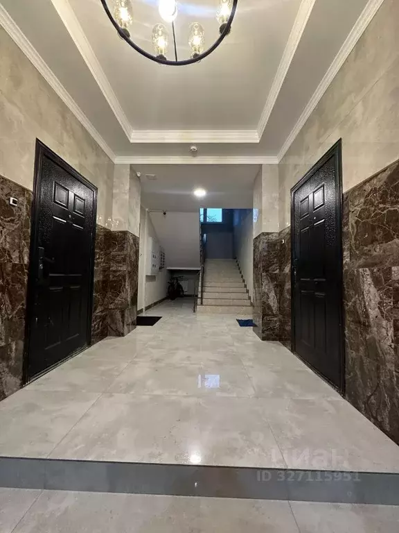 3-к кв. Курская область, Курск Тускарная ул., 18 (106.0 м) - Фото 2