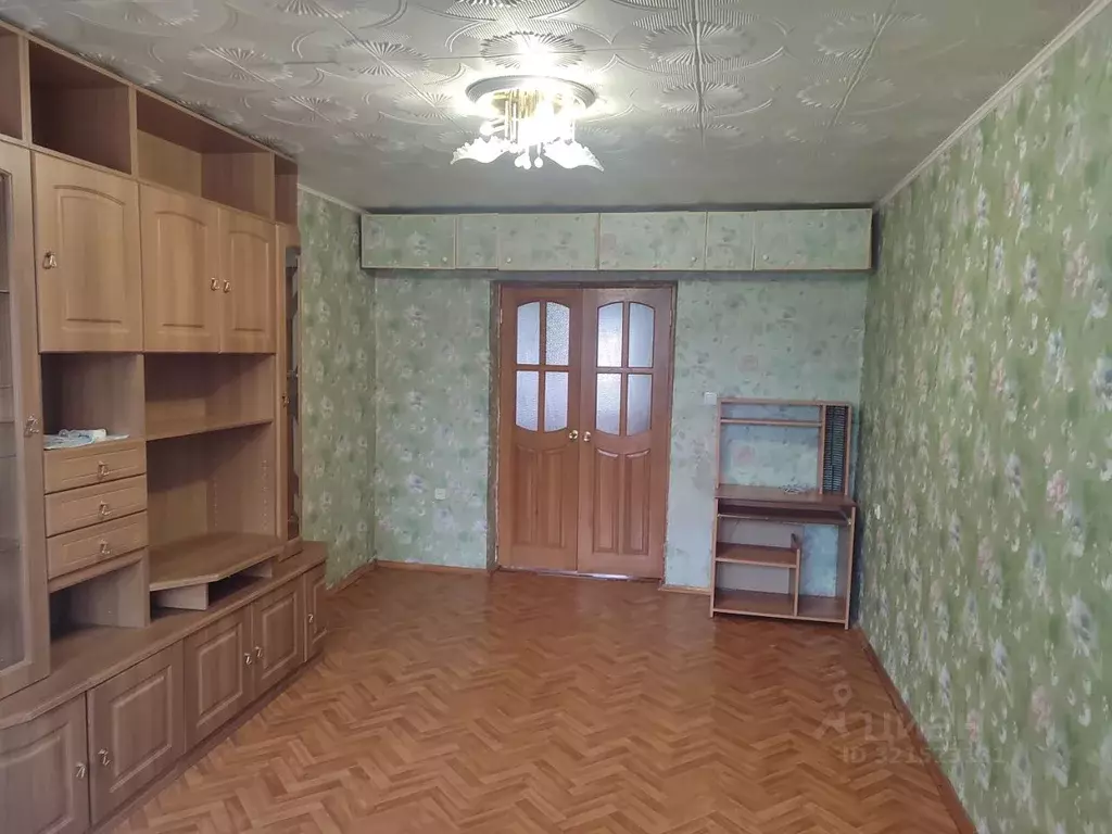 3-к кв. Самарская область, Сызрань ул. Смирницкой, 39 (58.4 м) - Фото 0