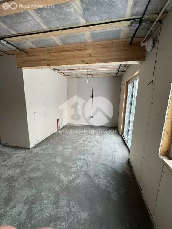 Дом в село Плотниково, микрорайон Южный, Родниковая улица (105 м) - Фото 2