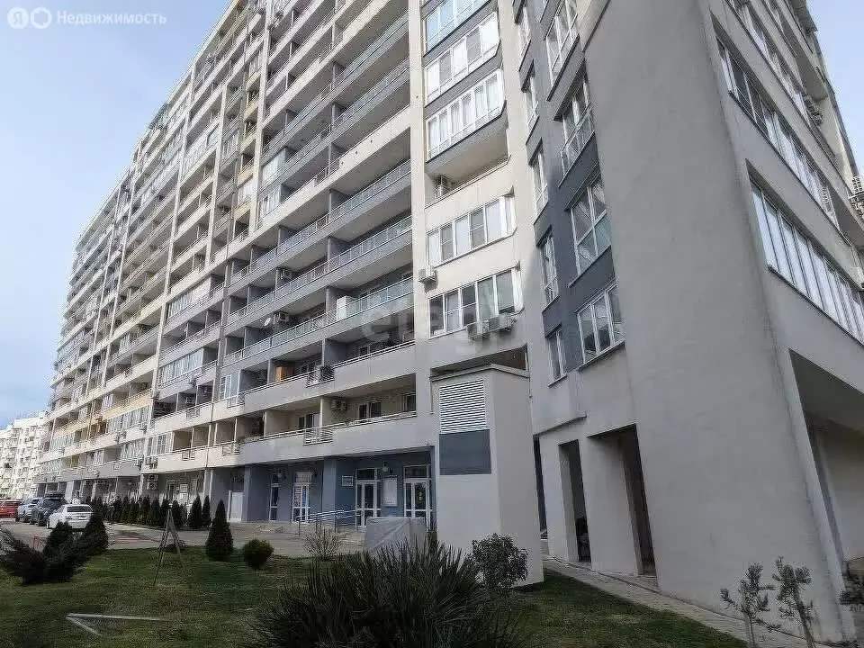 3-комнатная квартира: Сочи, Кирпичная улица, 2к1 (92.7 м) - Фото 0