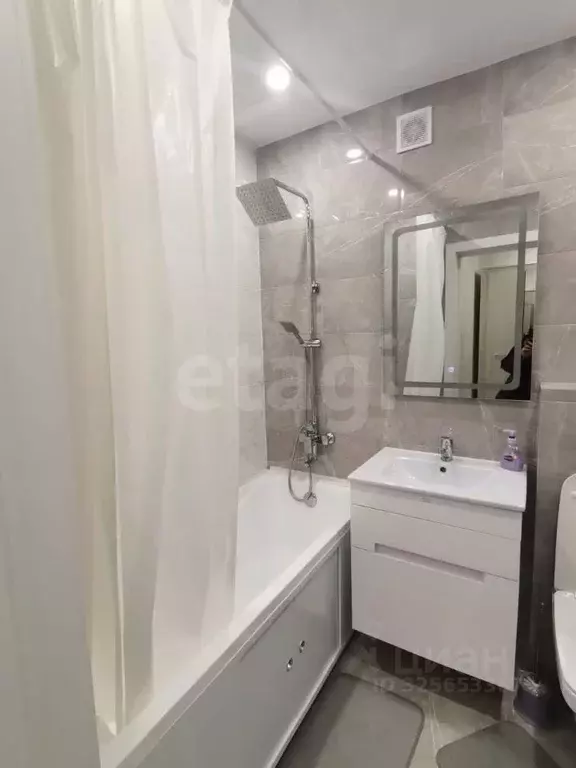 Студия Амурская область, Благовещенск ул. Василенко, 3/4 (24.0 м) - Фото 1