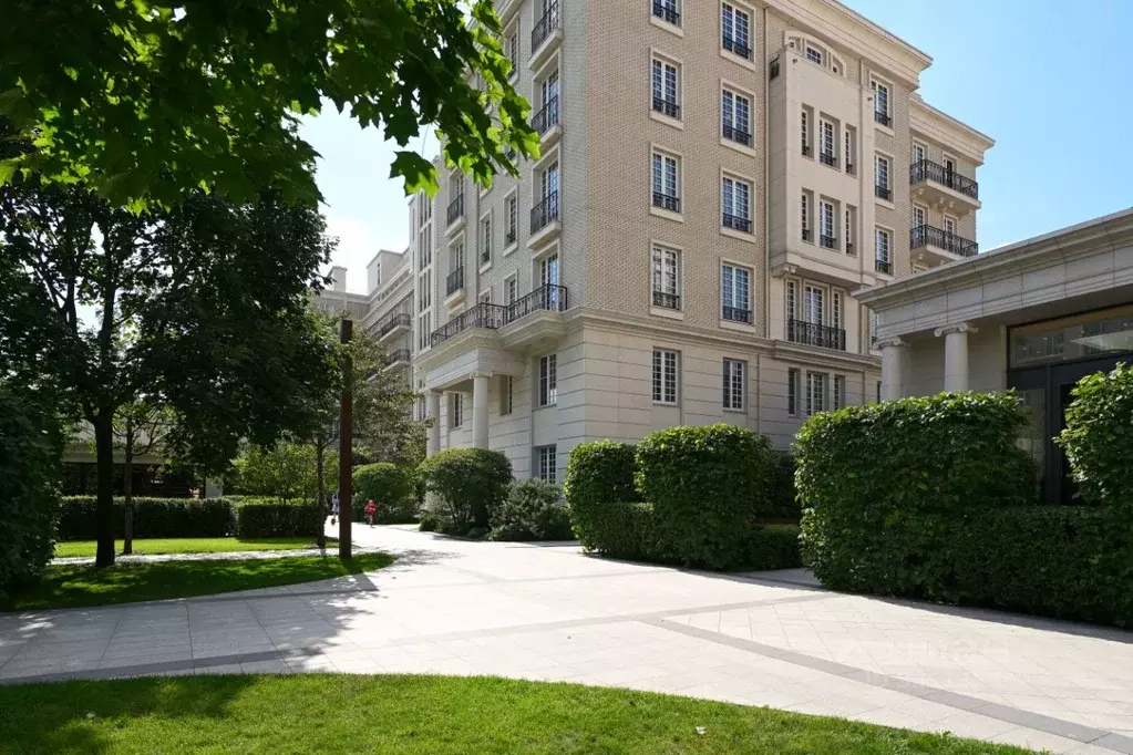 4-к кв. Москва ул. Ефремова, 19к3 (290.0 м) - Фото 1