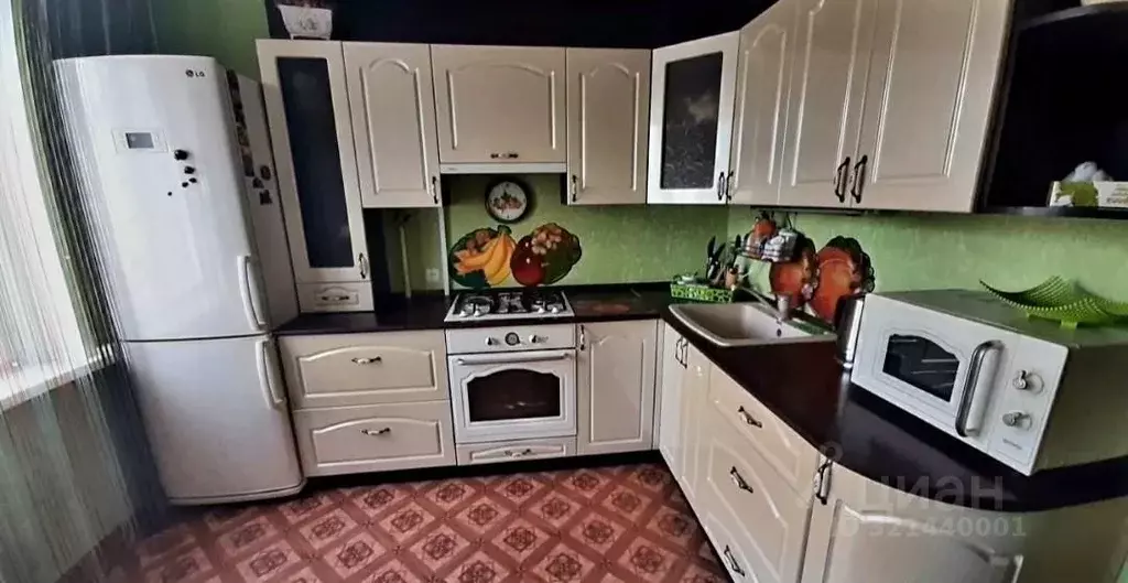 2-к кв. Саратовская область, Балаково ул. Факел Социализма, 2 (52.8 м) - Фото 0