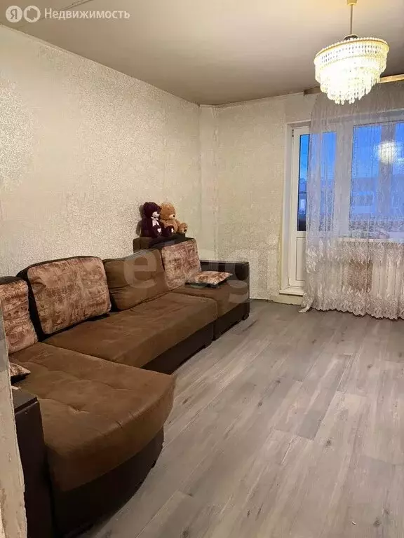 2-комнатная квартира: Нижний Тагил, улица 9 Января, 11 (53.3 м) - Фото 1