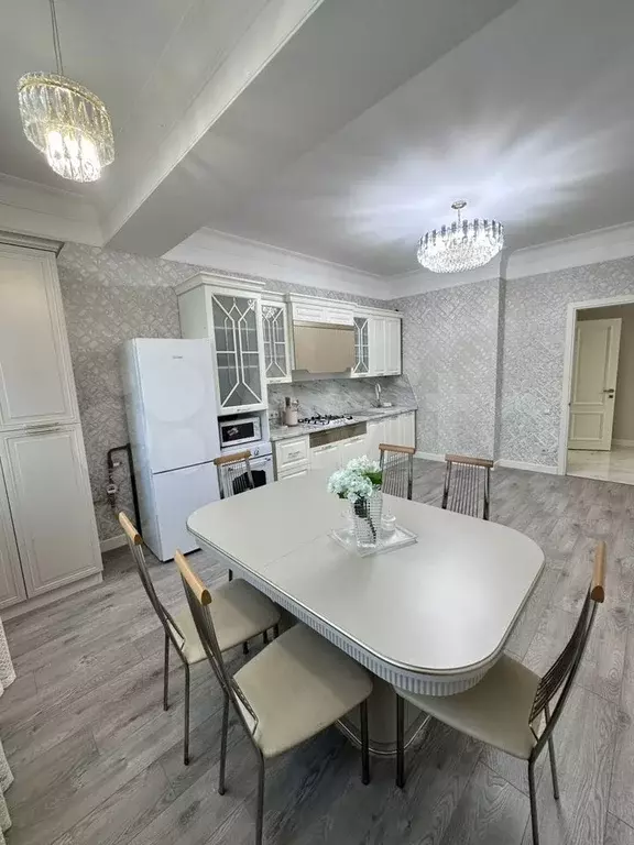 1-к. квартира, 50 м, 10/11 эт. - Фото 0