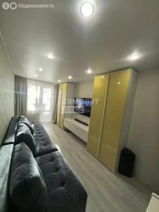 3-комнатная квартира: Уфа, улица Бехтерева, 16/2 (60 м) - Фото 1