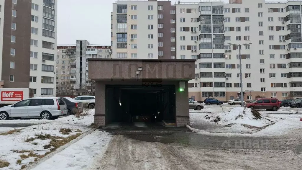 Гараж в Свердловская область, Екатеринбург Уралмаш жилрайон, Фаворит ... - Фото 1
