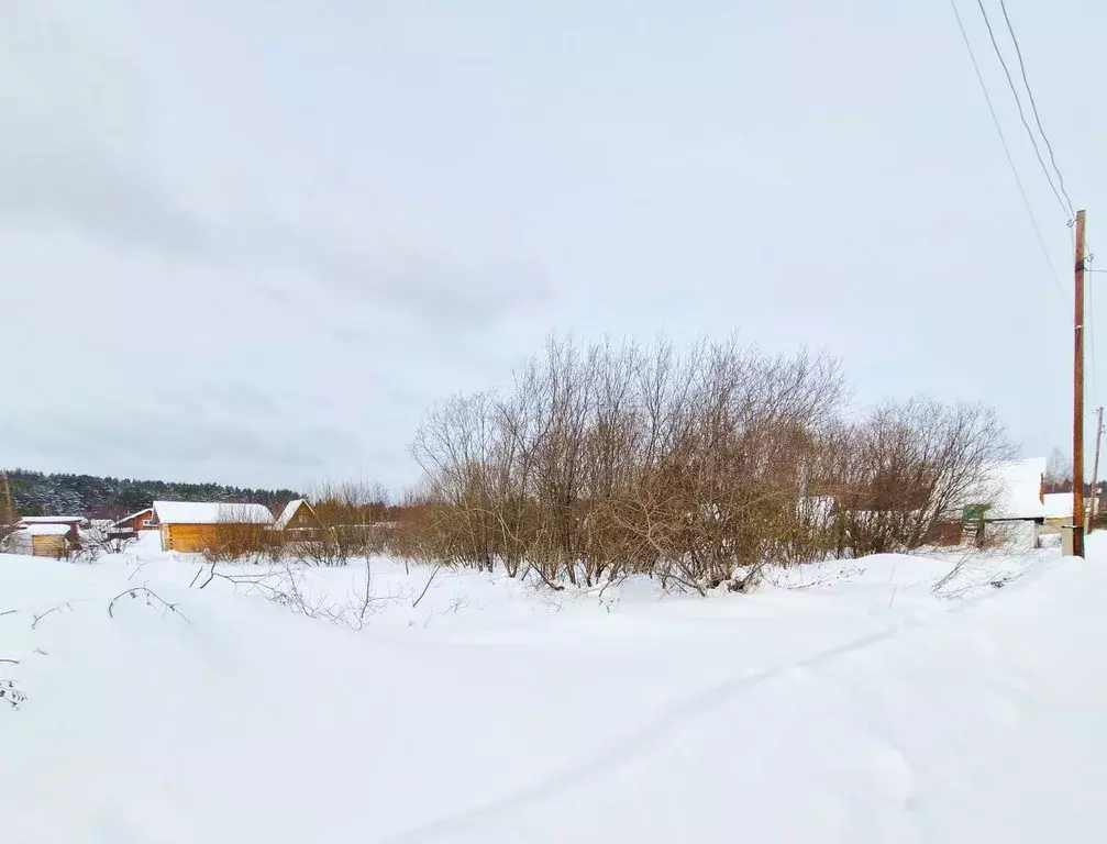 Участок в Свердловская область, Первоуральск муниципальный округ, пос. ... - Фото 2