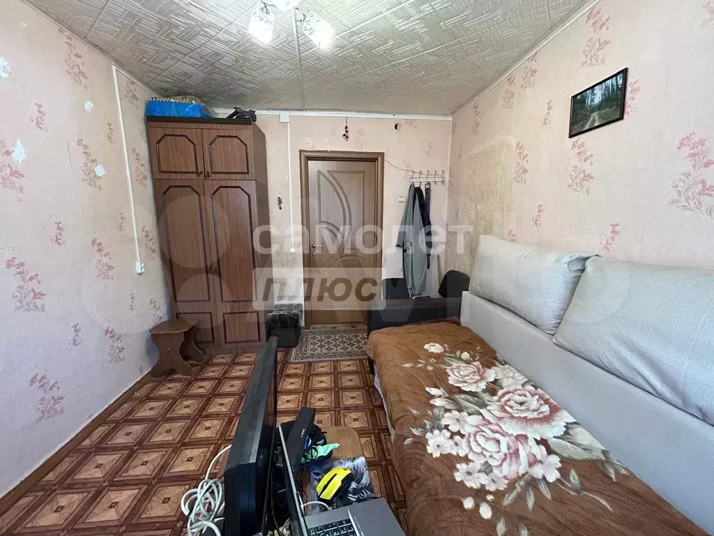 Комната 12,6 м в 5-к., 1/5 эт. - Фото 1