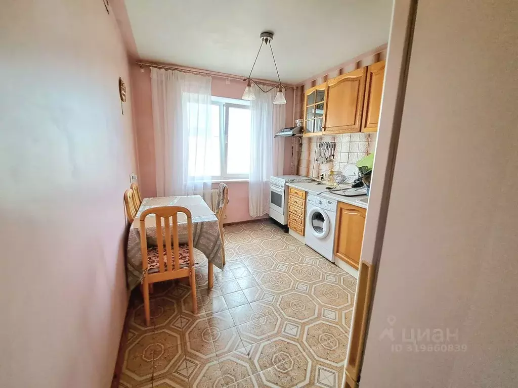 3-к кв. Краснодарский край, Новороссийск ул. Куникова (64.0 м) - Фото 0