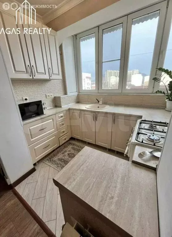3-комнатная квартира: Пятигорск, улица Нежнова, 67К1 (72 м) - Фото 1