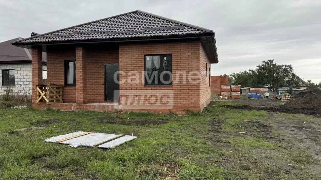 Дом в Краснодарский край, Кореновский район, Платнировское с/пос, ... - Фото 1