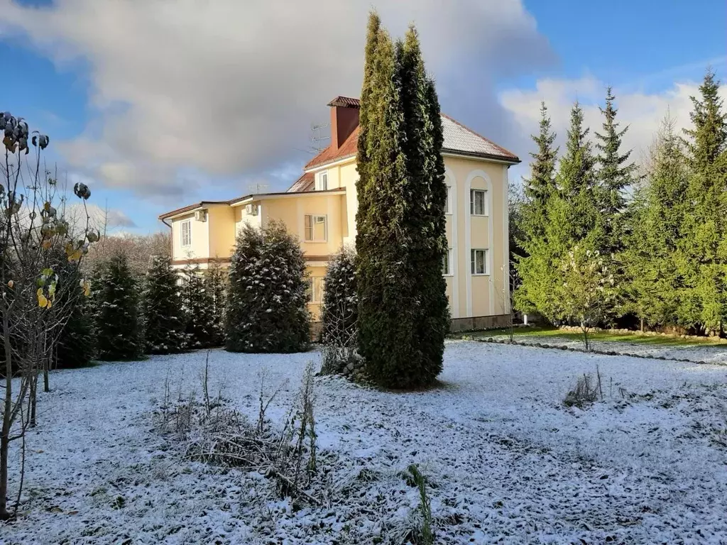 Дом в Московская область, Одинцовский городской округ, с. Лайково  ... - Фото 0