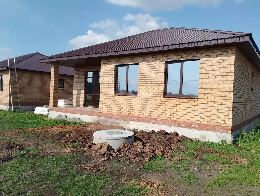 Дом в Башкортостан, Уфимский район, Русско-Юрмашский сельсовет, д. ... - Фото 1