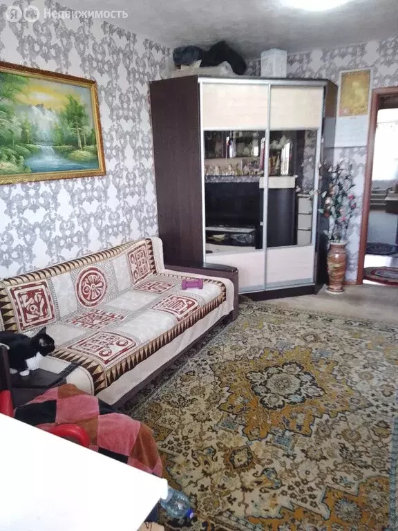 2-комнатная квартира: Еманжелинск, улица Гайдара, 3 (45.2 м) - Фото 1