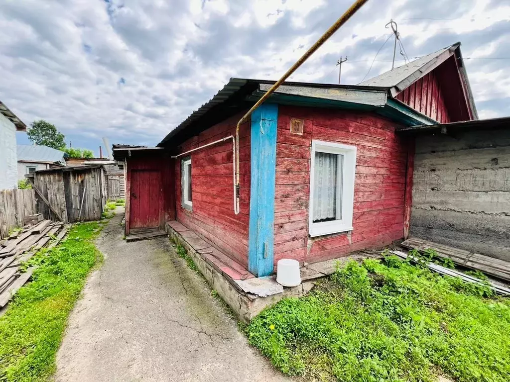 Дом в Алтайский край, Барнаул ул. Чайкиной, 53 (50 м) - Фото 0