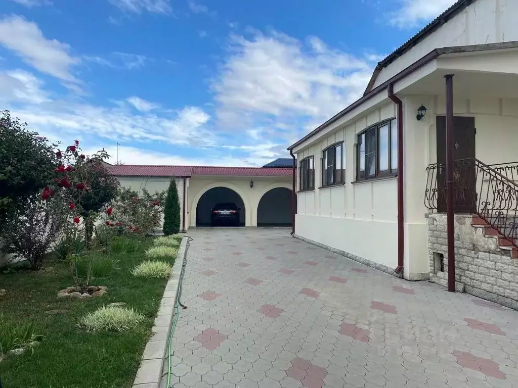 Дом в Северная Осетия, Ардон ул. Джигкаева, 44 (127 м) - Фото 0