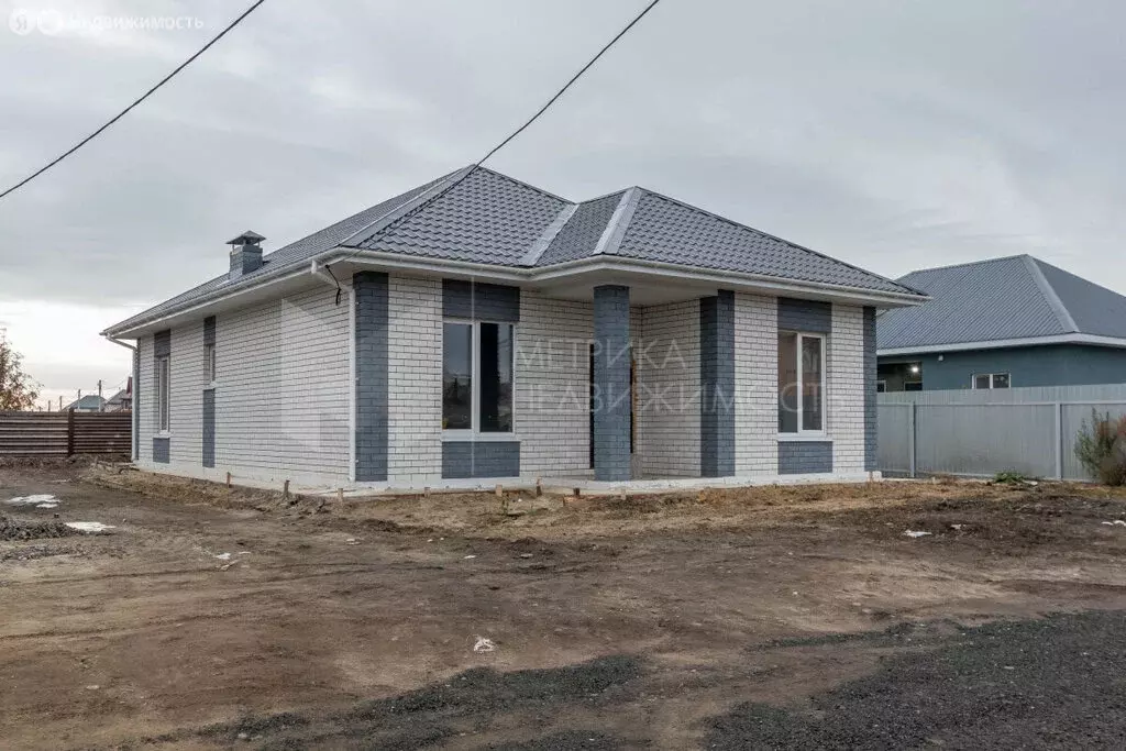 Дом в Тюмень, коттеджный посёлок Славянский двор, Каменский проезд ... - Фото 1