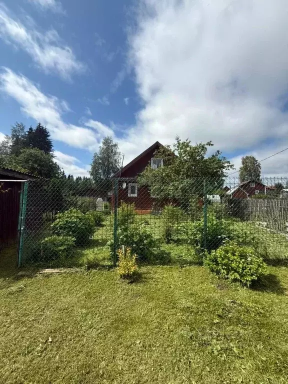 Дом в Ленинградская область, Тихвинский район, Шугозерское с/пос, пос. ... - Фото 2