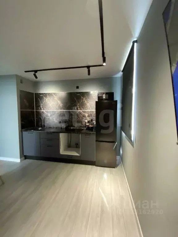 1-к кв. Тюменская область, Тюмень ул. Первооткрывателей, 2 (43.66 м) - Фото 1