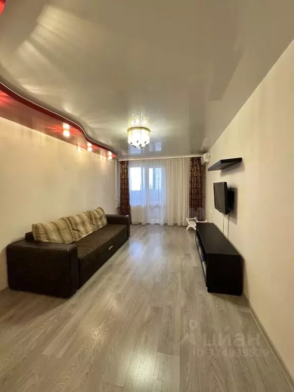 3-к кв. Башкортостан, Уфа ул. Набережная реки Уфы, 3/6 (72.4 м) - Фото 0