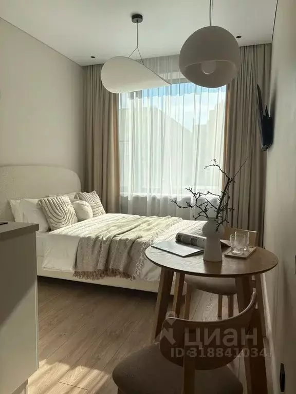 Студия Свердловская область, Екатеринбург ул. Радищева, 41/2 (18.0 м) - Фото 1