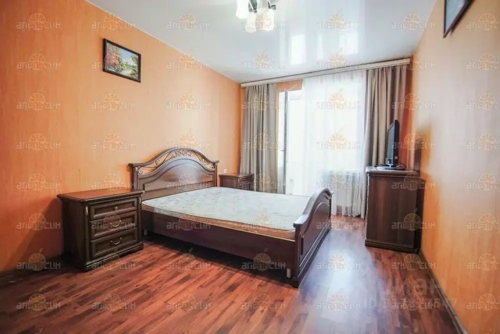 3-к кв. Ставропольский край, Ставрополь ул. 50 лет ВЛКСМ, 95 (86.4 м) - Фото 0