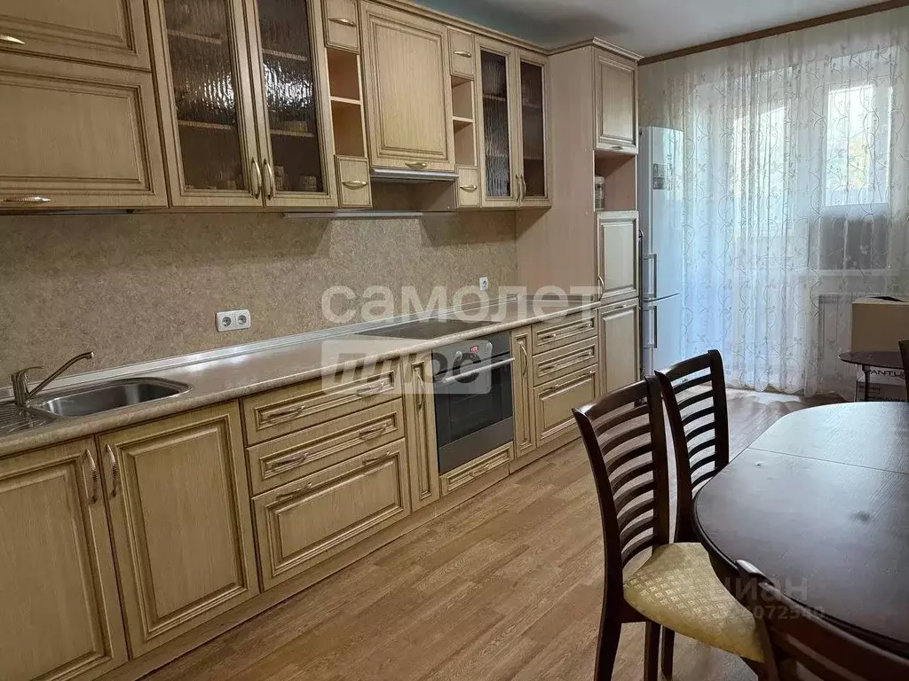 1-к кв. Омская область, Омск просп. Комарова, 9к2 (42.8 м) - Фото 2