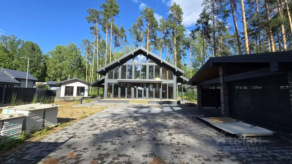 Коттедж в Ленинградская область, Выборгский район, Рощинское городское ... - Фото 1