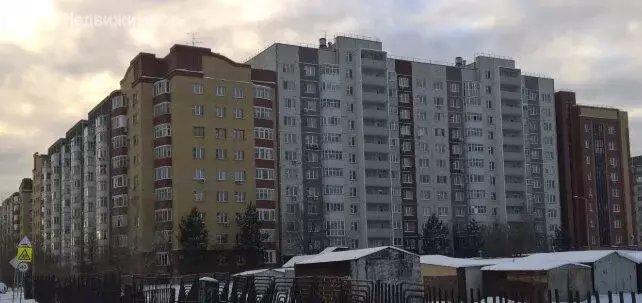 3-комнатная квартира: Тюмень, Широтная улица, 173к4 (89.9 м) - Фото 1