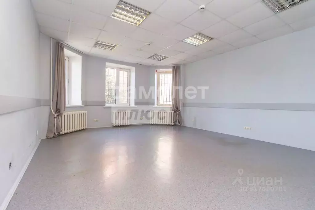 1-к кв. Башкортостан, Уфа ул. Рабкоров, 2/8 (51.1 м) - Фото 1