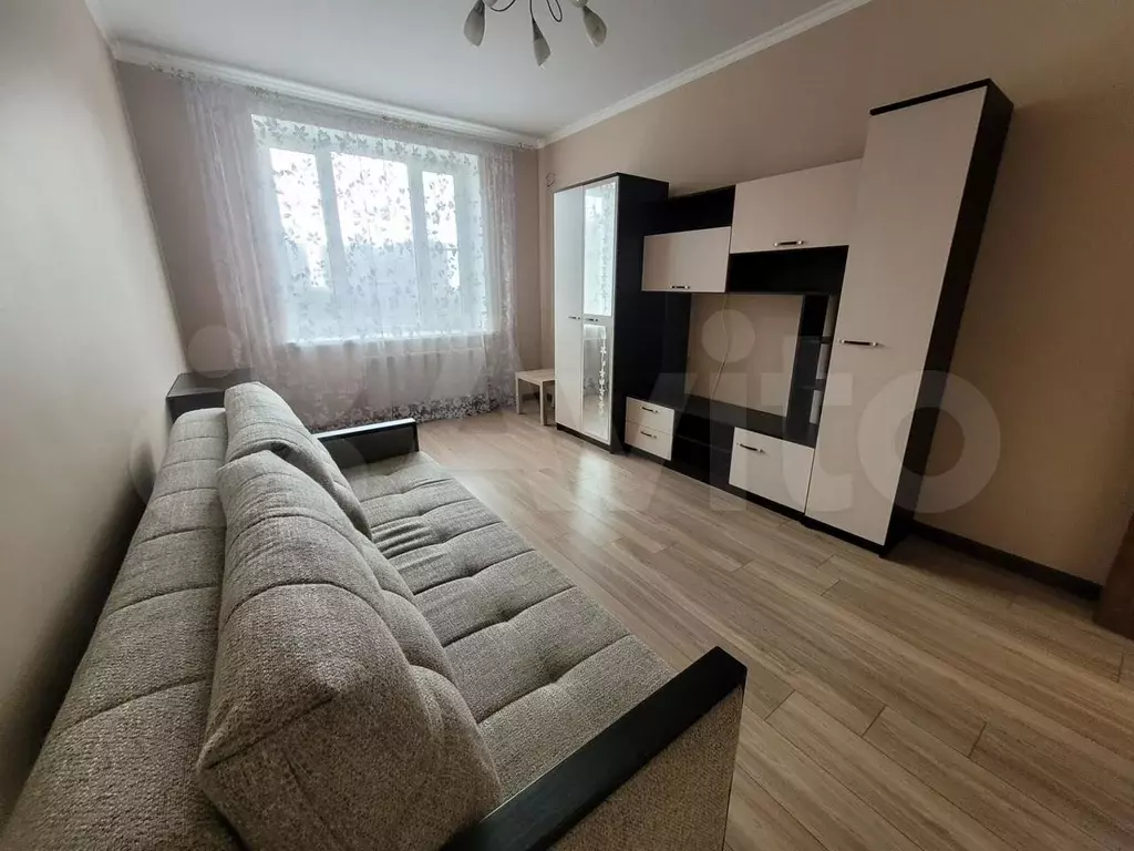 1-к. квартира, 45 м, 9/17 эт. - Фото 0