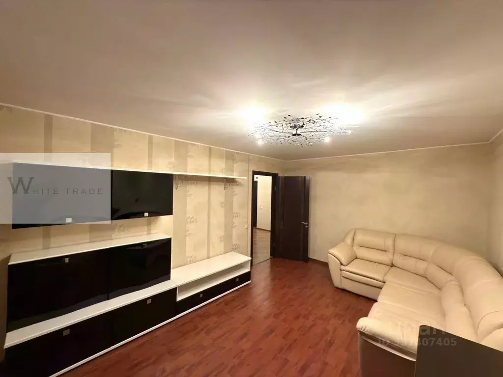 2-к кв. Татарстан, Казань ул. Челюскина, 42А (66.0 м) - Фото 1