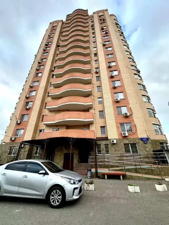 2-к кв. Ростовская область, Ростов-на-Дону пер. Коблова (66.0 м) - Фото 1