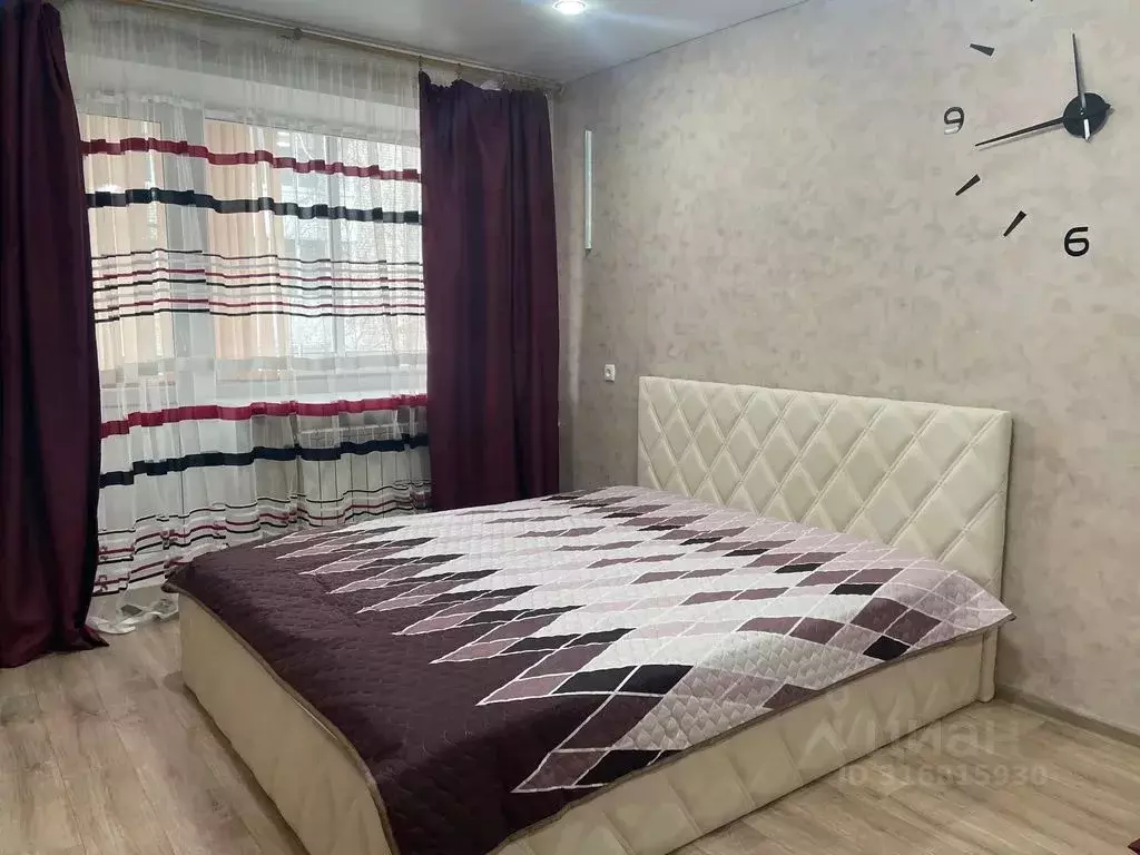 1-к кв. Курганская область, Шадринск ул. Свердлова, 94 (30.0 м) - Фото 0