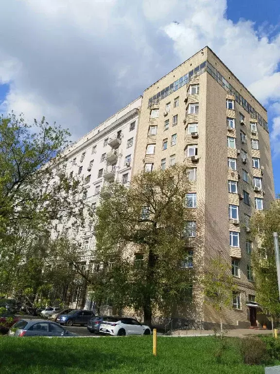 Продается 3-комнатная квартира - Фото 1