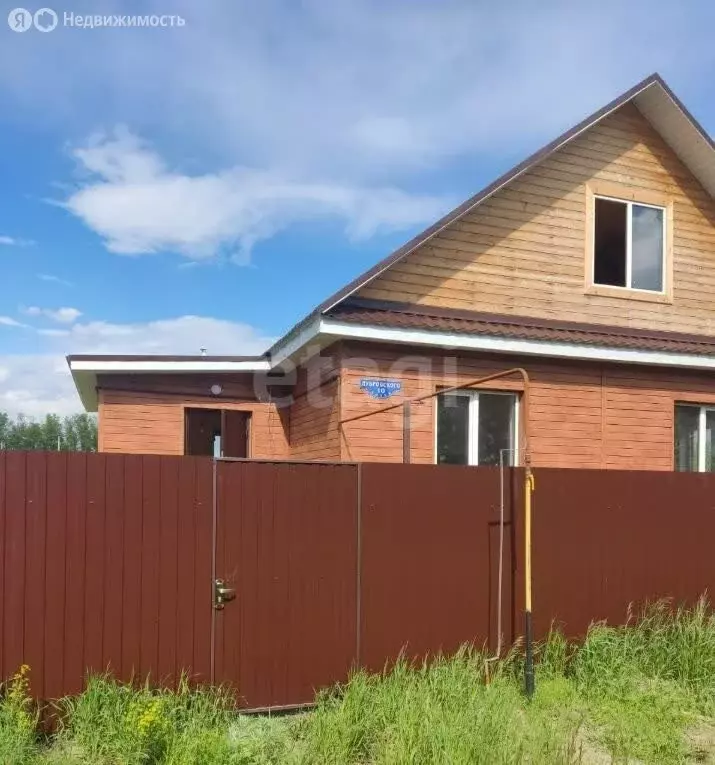 Дом в Усть-Заостровка, улица Дубровского (140 м) - Фото 1