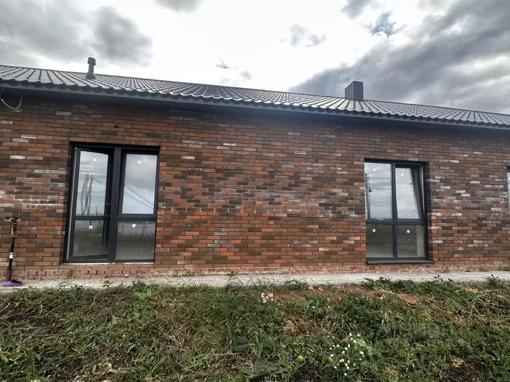 Таунхаус в Оренбургская область, Оренбургский район, с. Подгородняя ... - Фото 2