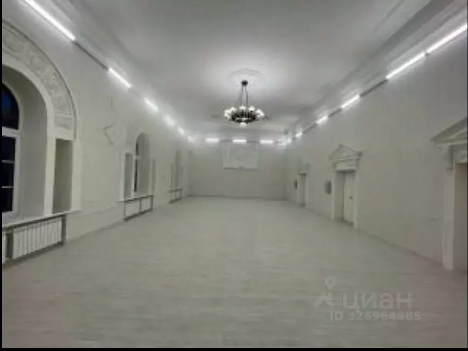 Помещение свободного назначения в Волгоградская область, Волгоград ул. ... - Фото 1