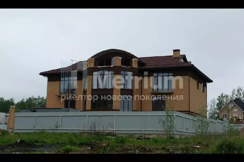 Продается дом в КП Клубничные поля - Фото 1