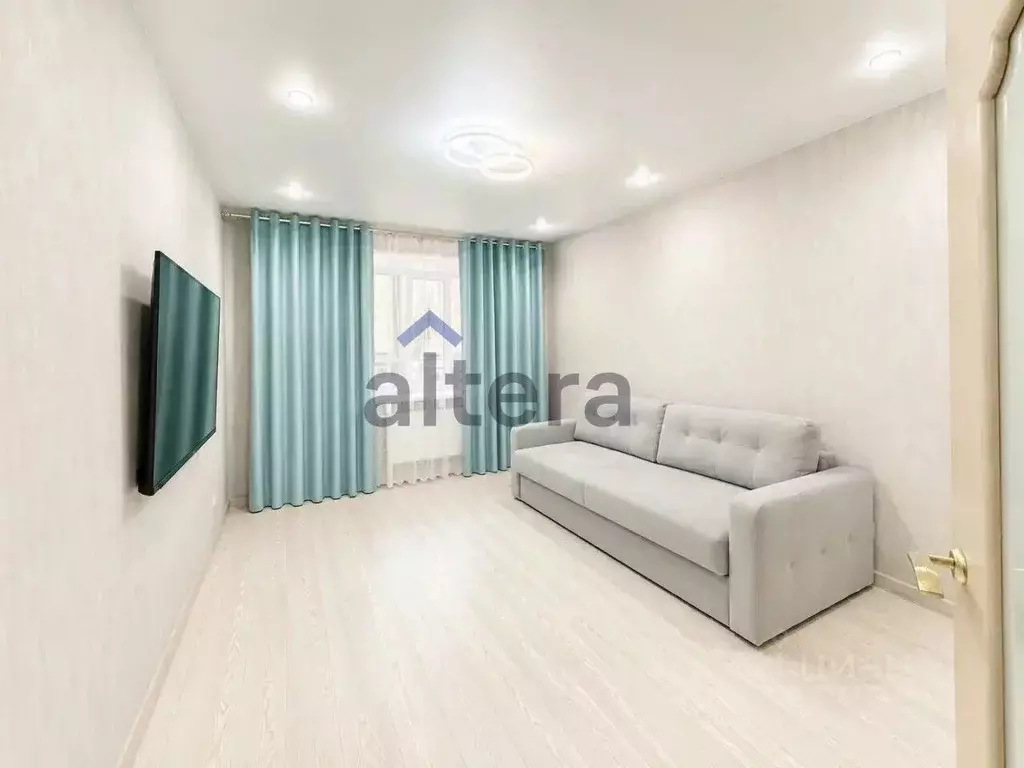 2-к кв. Татарстан, Казань ул. Рауиса Гареева, 92 (52.79 м) - Фото 1