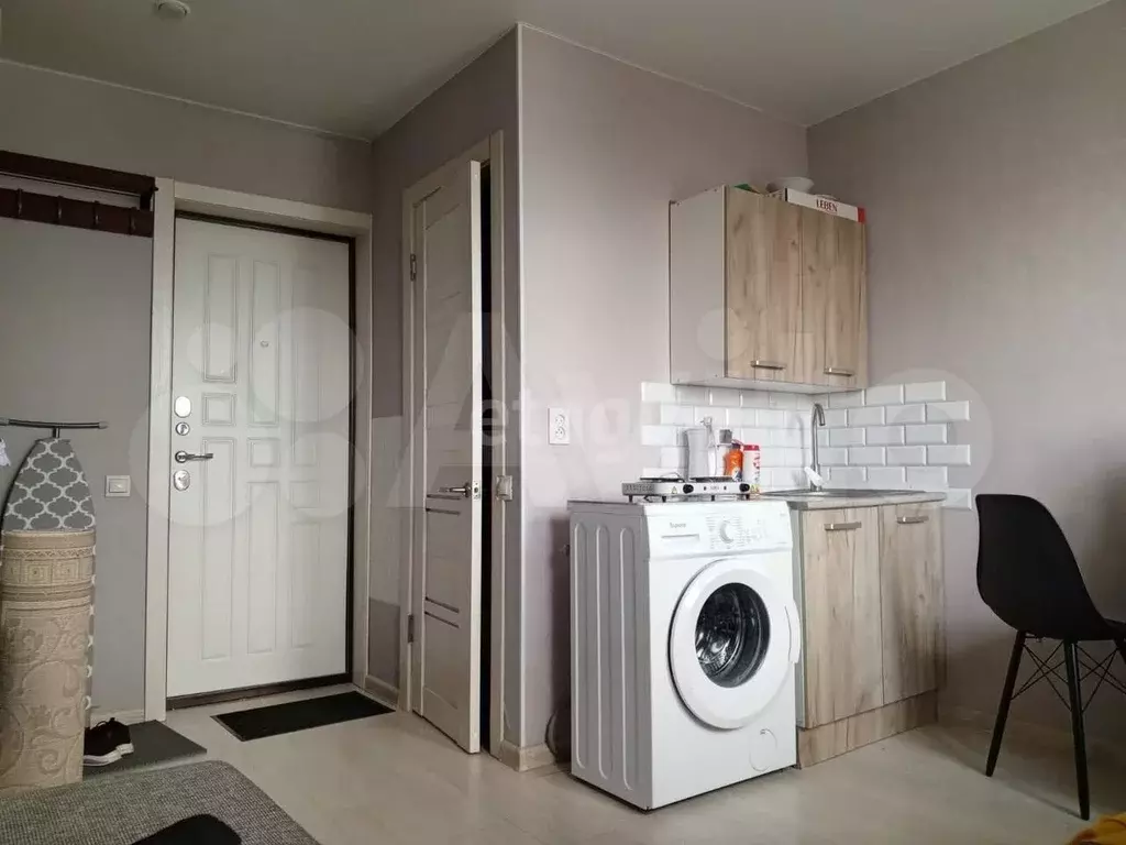 Комната 13 м в 1-к., 8/9 эт. - Фото 0
