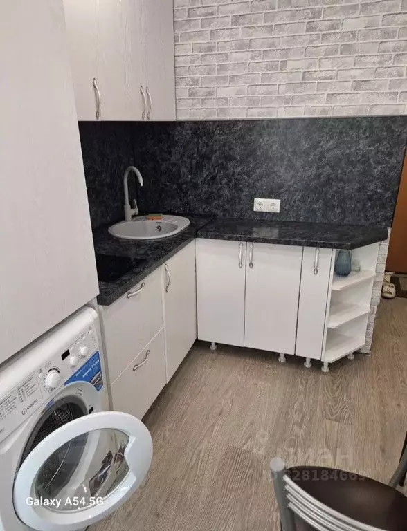 Студия Красноярский край, Красноярск Зеленая Роща мкр, ул. Воронова, ... - Фото 2