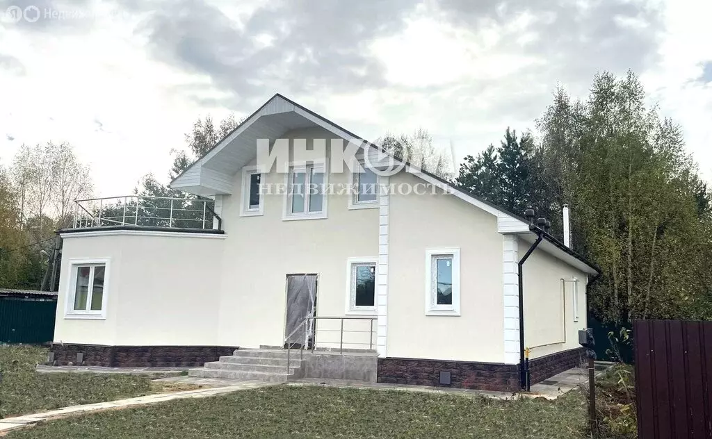 Дом в деревня Рыбаки, Полевая улица, 28 (250 м) - Фото 1
