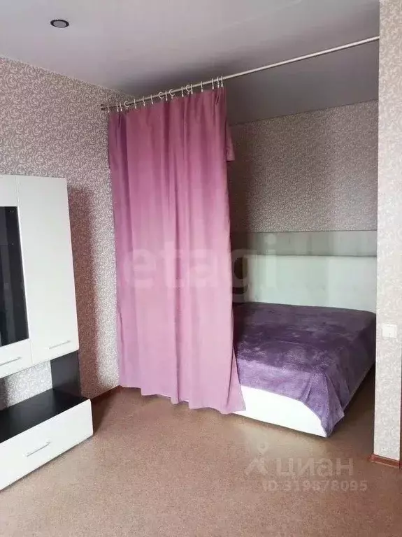 1-к кв. Новосибирская область, Новосибирск ул. Кирова, 27 (58.0 м) - Фото 0
